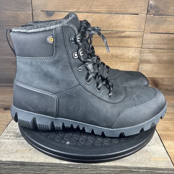 Bogs Men's Size 10.5 Arcata Urban Leather Mid Boot Black Waterproof Warm - Picture 1 of 10